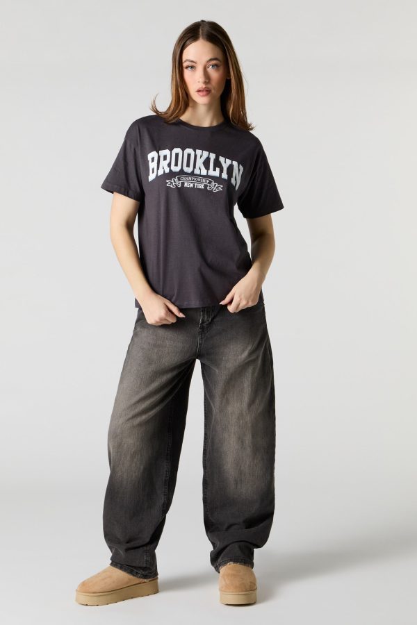 Brooklyn Graphic Boyfriend T-Shirt - 图片 3