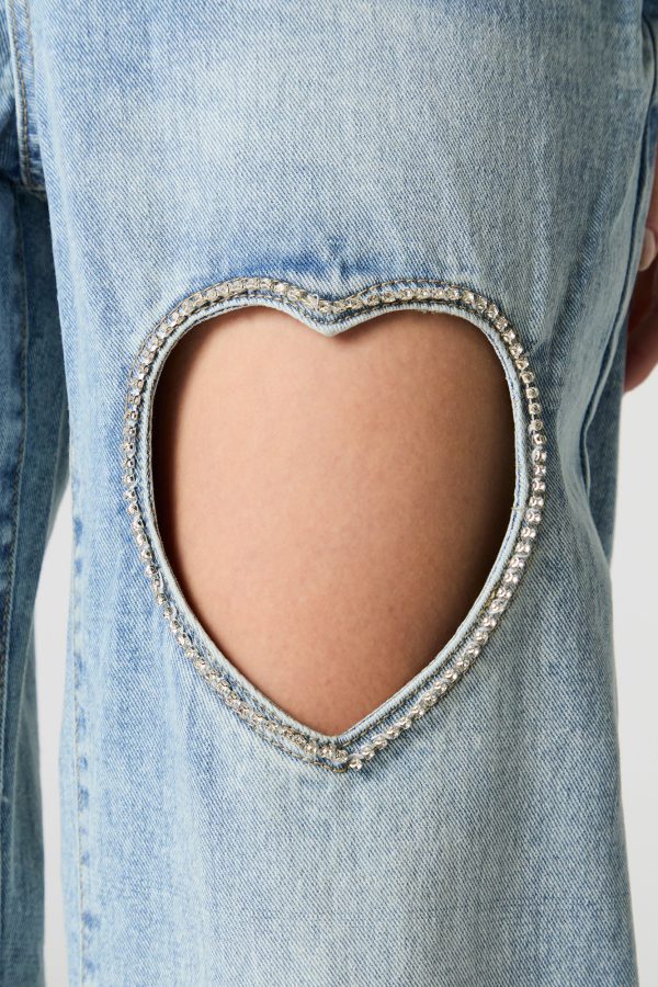 Rhinestone Heart Cut-Out Wide Leg Jean - 图片 4