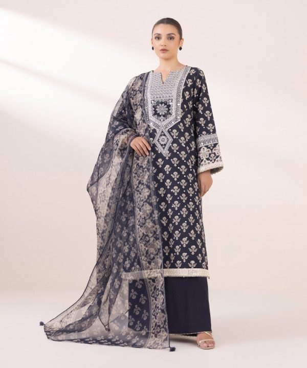 Embroidered Khaddar Shirt - 图片 7