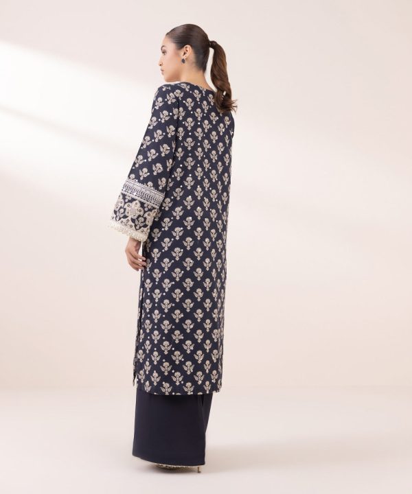 Embroidered Khaddar Shirt - 图片 4