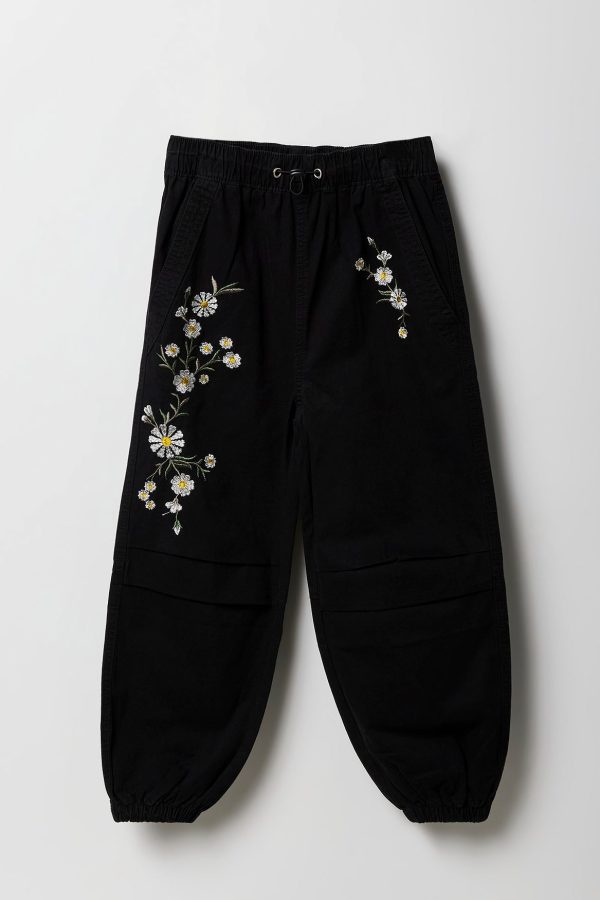 Girls Floral Embroidered Parachute Pant - 图片 3