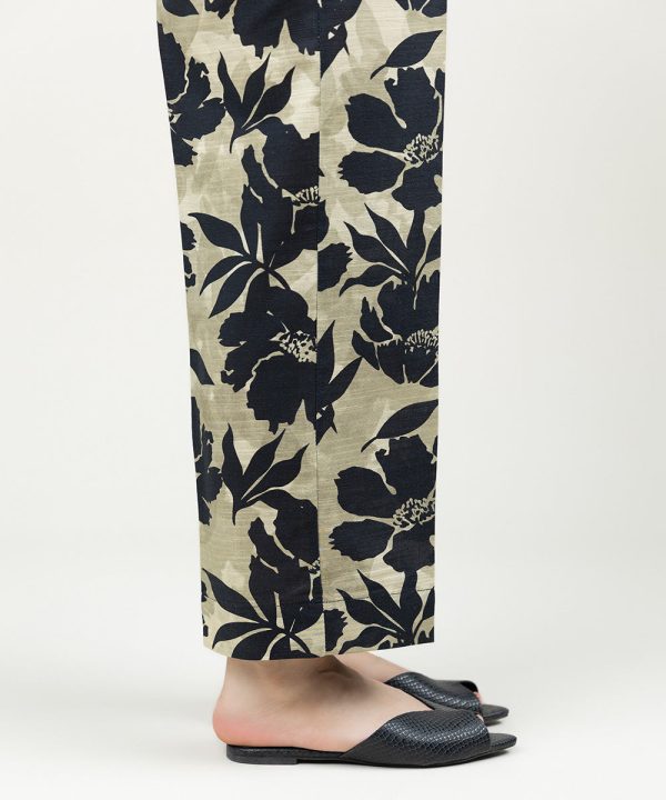 Printed Khaddar Straight Pants - 图片 3