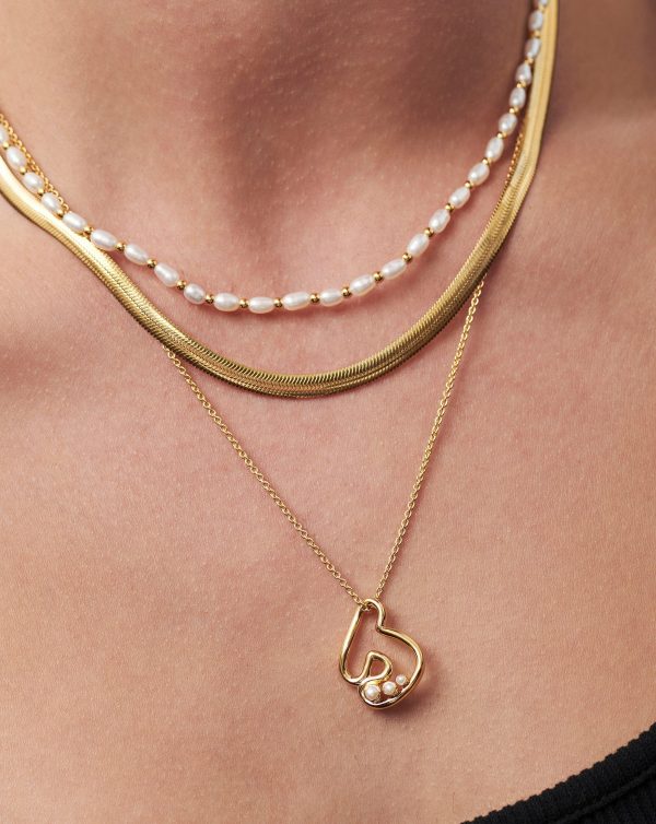 Chubby Pearl Initial Pendant Necklace  - Initial J | 18ct Gold Vermeil/Pearl - 图片 2