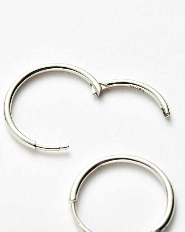 Classic Small Hoop Earrings  | Rhodium Plated on Recycled Sterling Silver - 图片 5