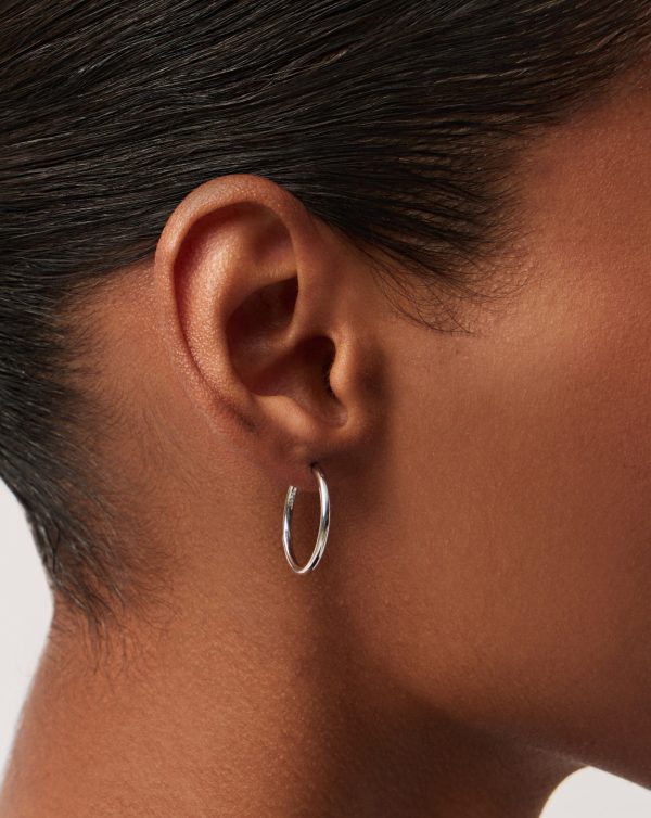 Classic Small Hoop Earrings  | Rhodium Plated on Recycled Sterling Silver - 图片 6