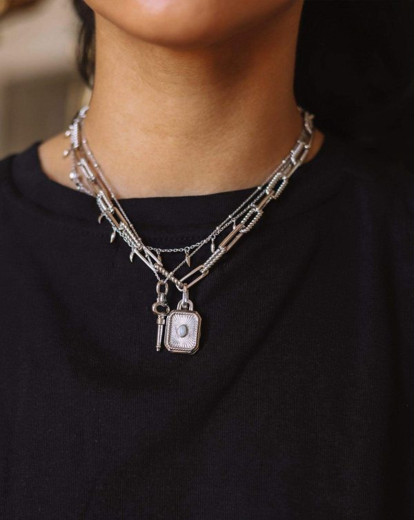 Engravable Square Locket Chain Necklace | Silver Plated/Rainbow Moonstone - 图片 2