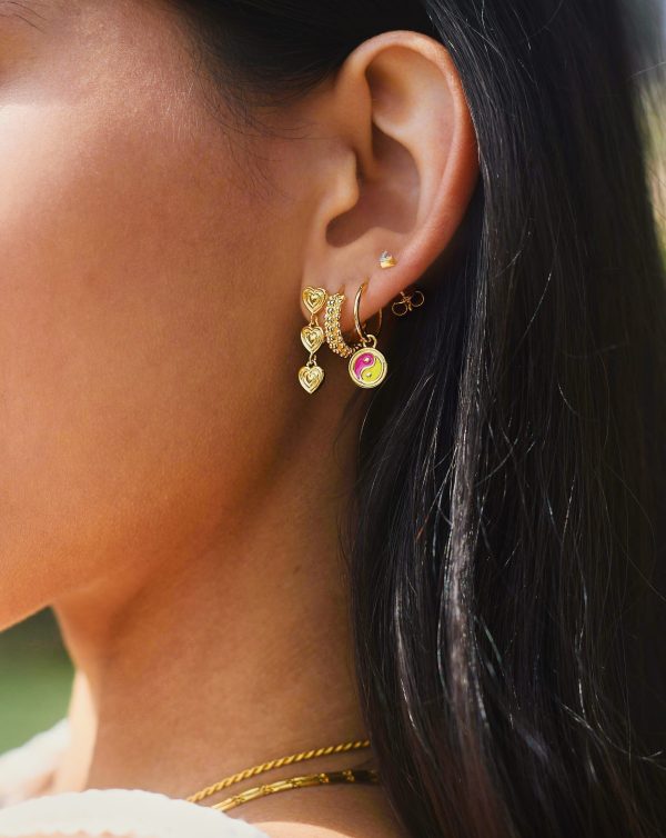 Good Vibes Enamel Yin & Yang Mini Charm Hoop Earrings | 18ct Gold Vermeil/Pink & Lemon Yellow - 图片 2