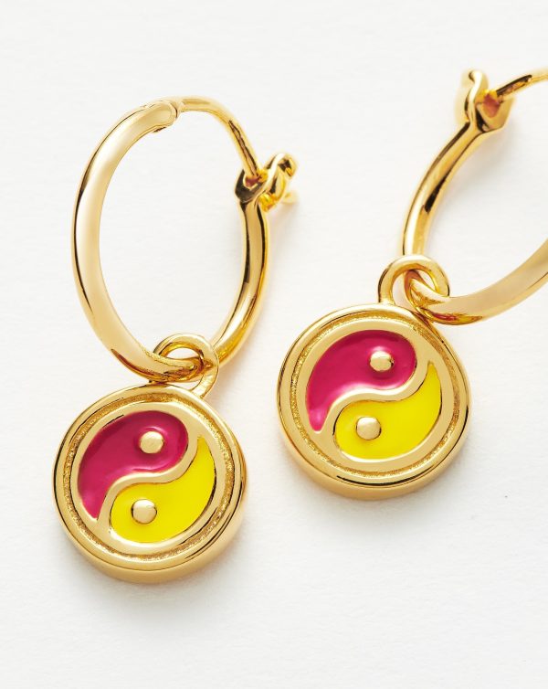 Good Vibes Enamel Yin & Yang Mini Charm Hoop Earrings | 18ct Gold Vermeil/Pink & Lemon Yellow - 图片 4