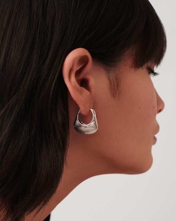 Hera Ridge Hoop Earrings - 图片 2