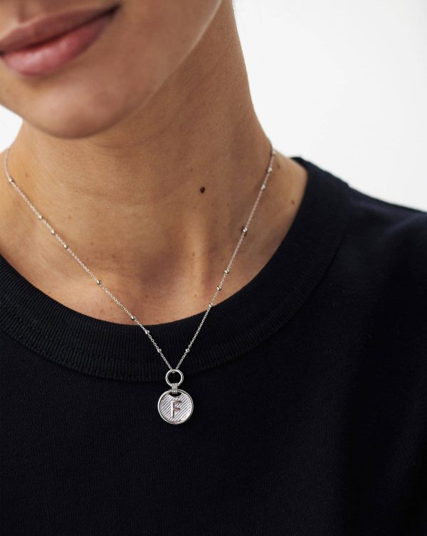 Initial Pendant Necklace - Initial V | Sterling Silver - 图片 3