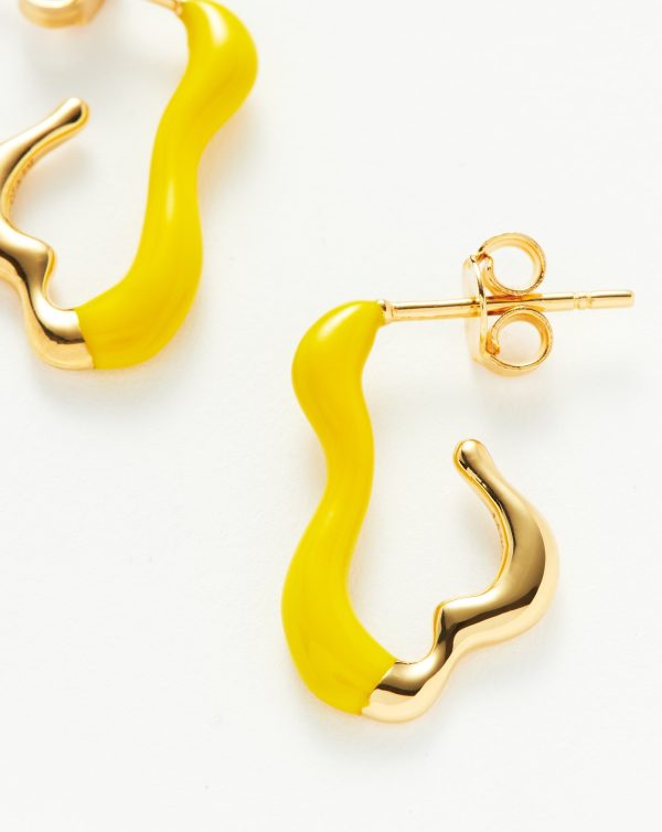 Squiggle Curve Two Tone Enamel Small Hoop Earrings - 图片 4